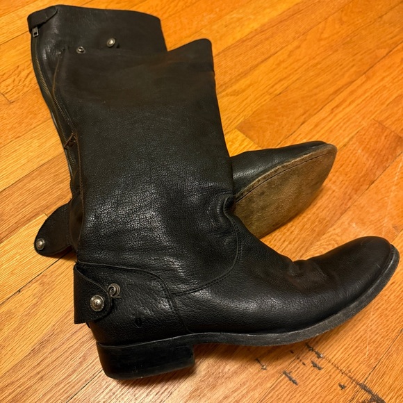 FRYE Melissa Button Back Zip Snap Leather boots - Picture 11 of 12